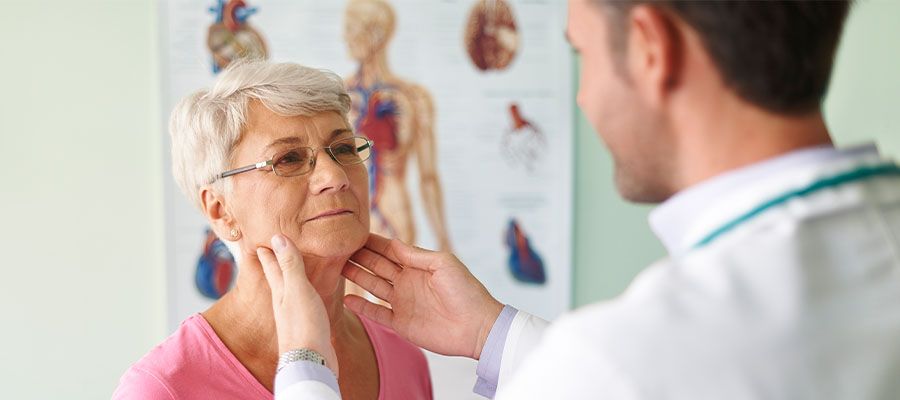 Ronquera-que-empeora-revision-medica-vida-y-salud